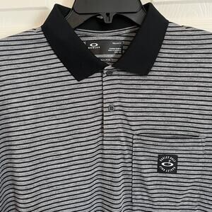 NWOT Oakley Golf Men's XL "Evrywhre Pkt" Polo Gray/Black Striped Chest Pocket